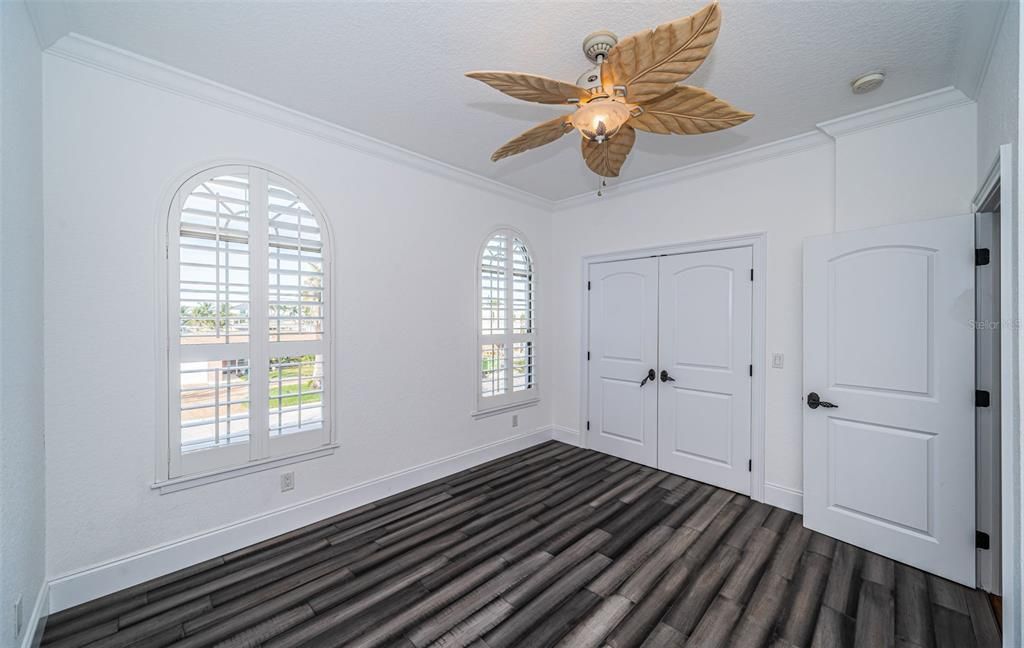 En Venta: $2,495,000 (4 camas, 3 baños, 3432 Pies cuadrados)