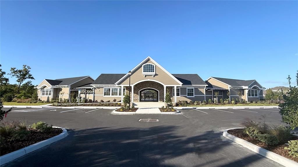 Active With Contract: $274,990 (3 beds, 2 baths, 1504 Square Feet)