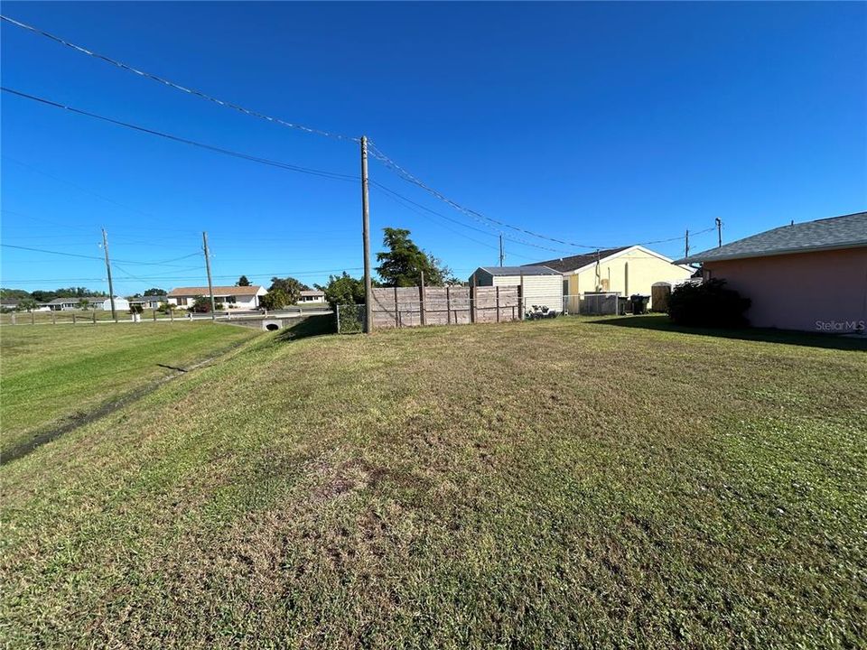 Activo con contrato: $200,000 (2 camas, 2 baños, 1229 Pies cuadrados)