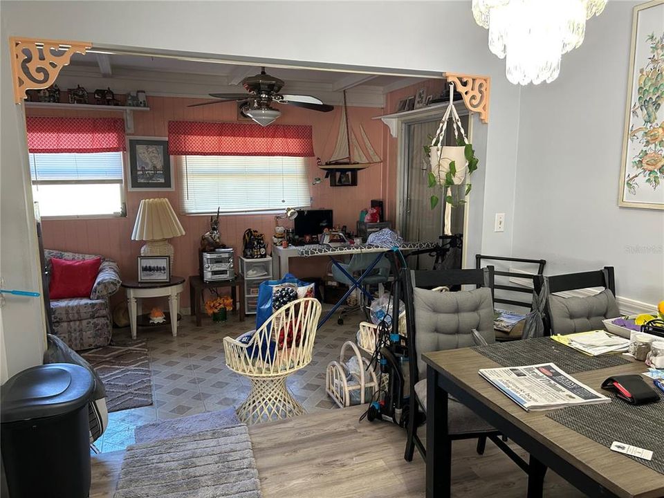 Activo con contrato: $200,000 (2 camas, 2 baños, 1229 Pies cuadrados)