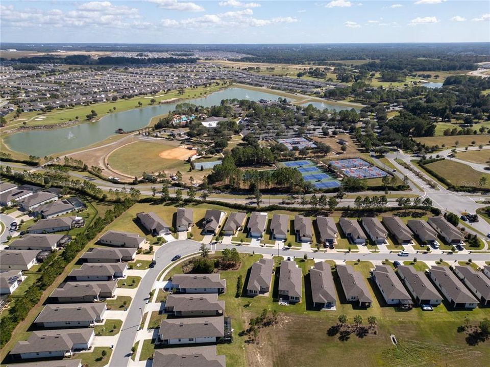 待售: $342,000 (2 贝兹, 2 浴室, 1616 平方英尺)