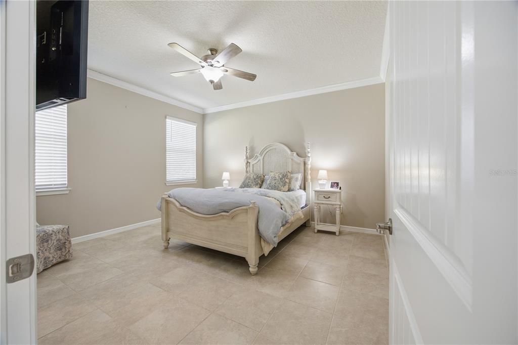 待售: $342,000 (2 贝兹, 2 浴室, 1616 平方英尺)