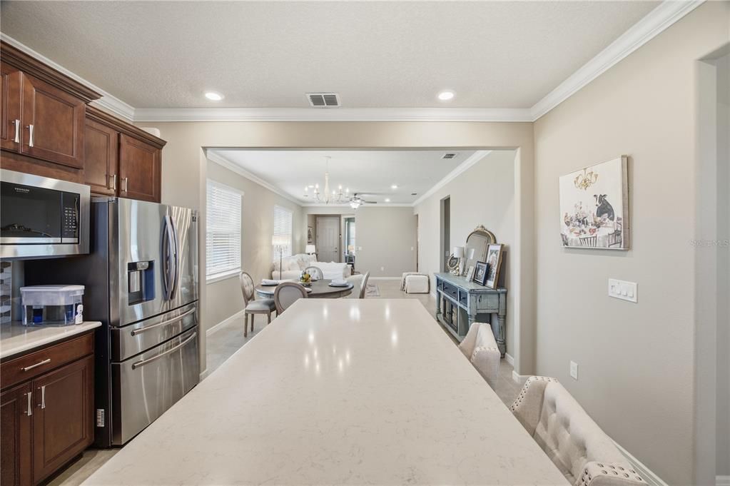 待售: $342,000 (2 贝兹, 2 浴室, 1616 平方英尺)