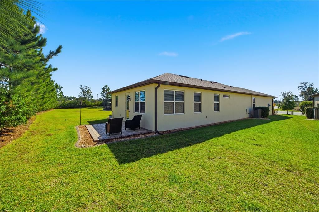 待售: $342,000 (2 贝兹, 2 浴室, 1616 平方英尺)