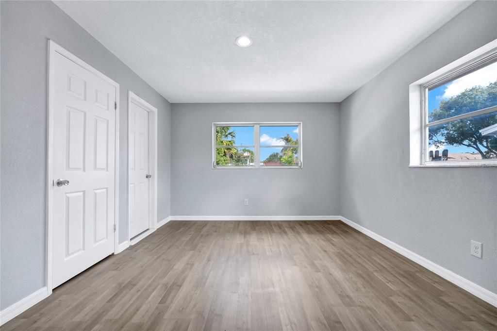 For Sale: $269,000 (3 beds, 2 baths, 1622 Square Feet)