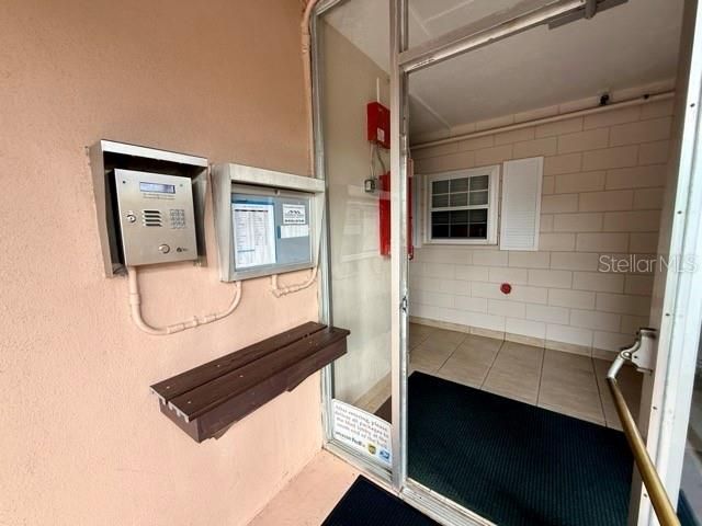 For Rent: $1,800 (2 beds, 2 baths, 1095 Square Feet)