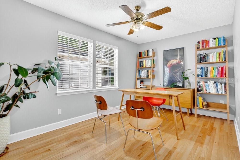 Activo con contrato: $468,000 (3 camas, 2 baños, 1402 Pies cuadrados)