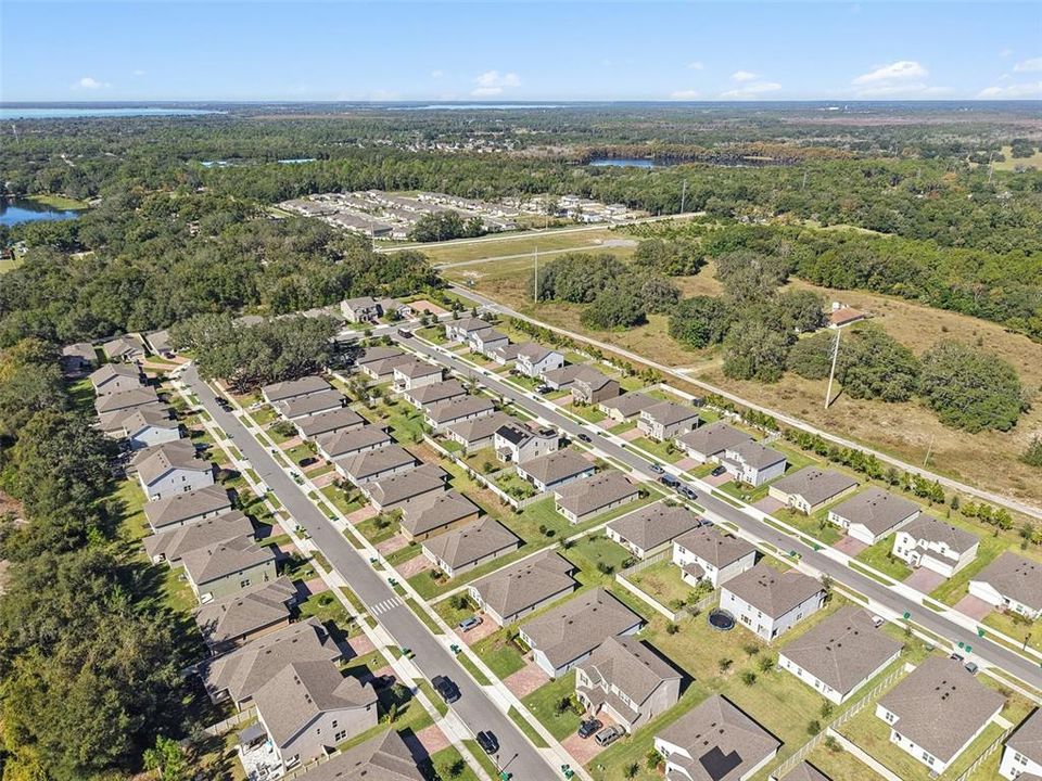 待售: $440,000 (4 贝兹, 3 浴室, 2098 平方英尺)