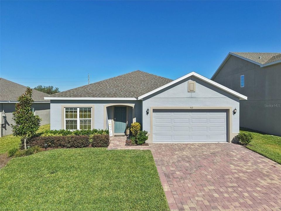 待售: $440,000 (4 贝兹, 3 浴室, 2098 平方英尺)