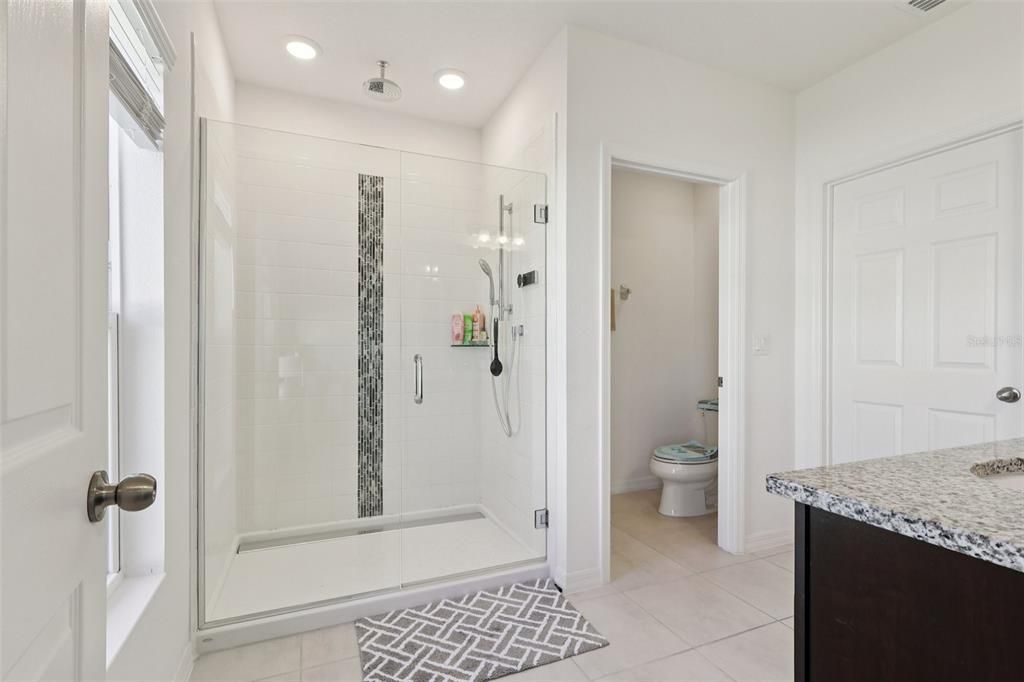 待售: $440,000 (4 贝兹, 3 浴室, 2098 平方英尺)