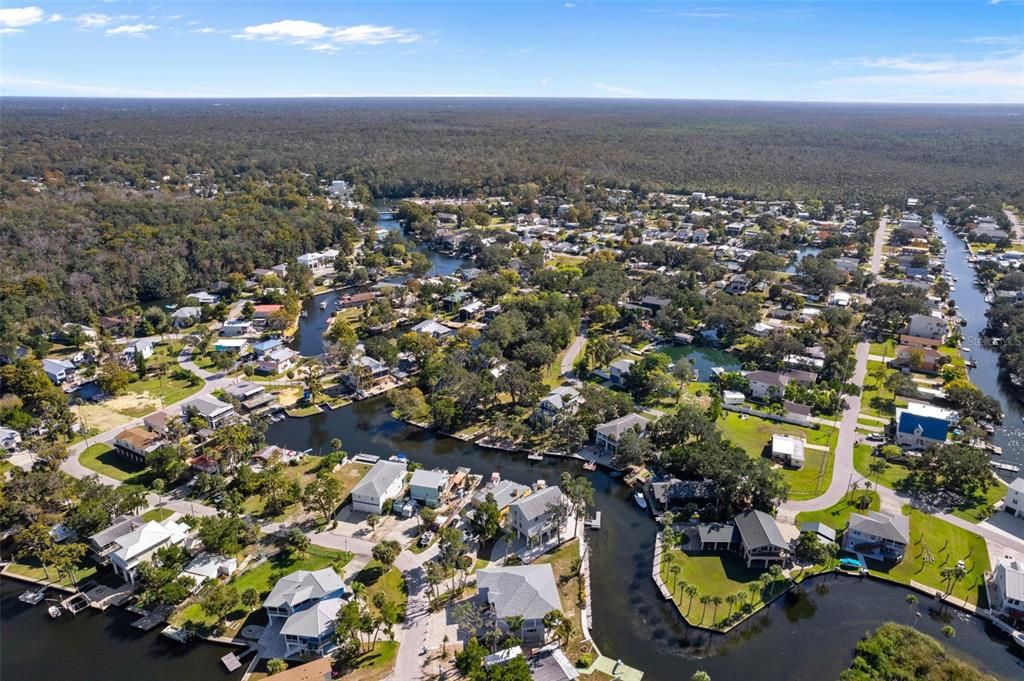 For Sale: $1,050,000 (3 beds, 2 baths, 1949 Square Feet)