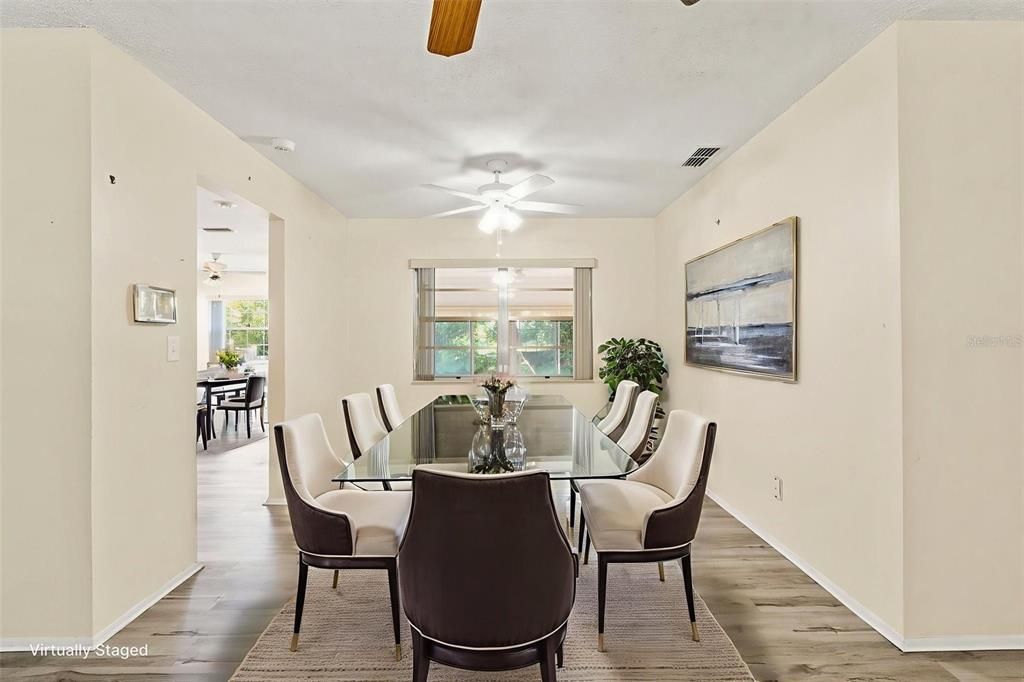 Activo con contrato: $270,000 (2 camas, 2 baños, 1345 Pies cuadrados)