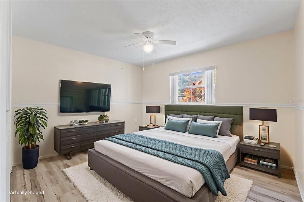 Activo con contrato: $270,000 (2 camas, 2 baños, 1345 Pies cuadrados)