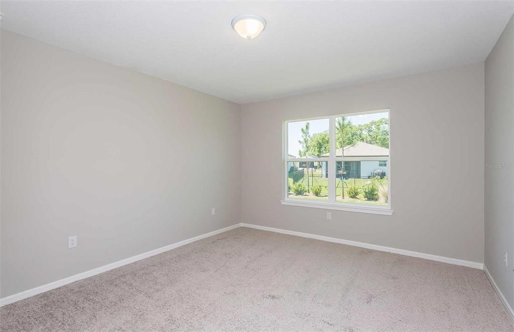 Active With Contract: $276,990 (4 beds, 2 baths, 1580 Square Feet)