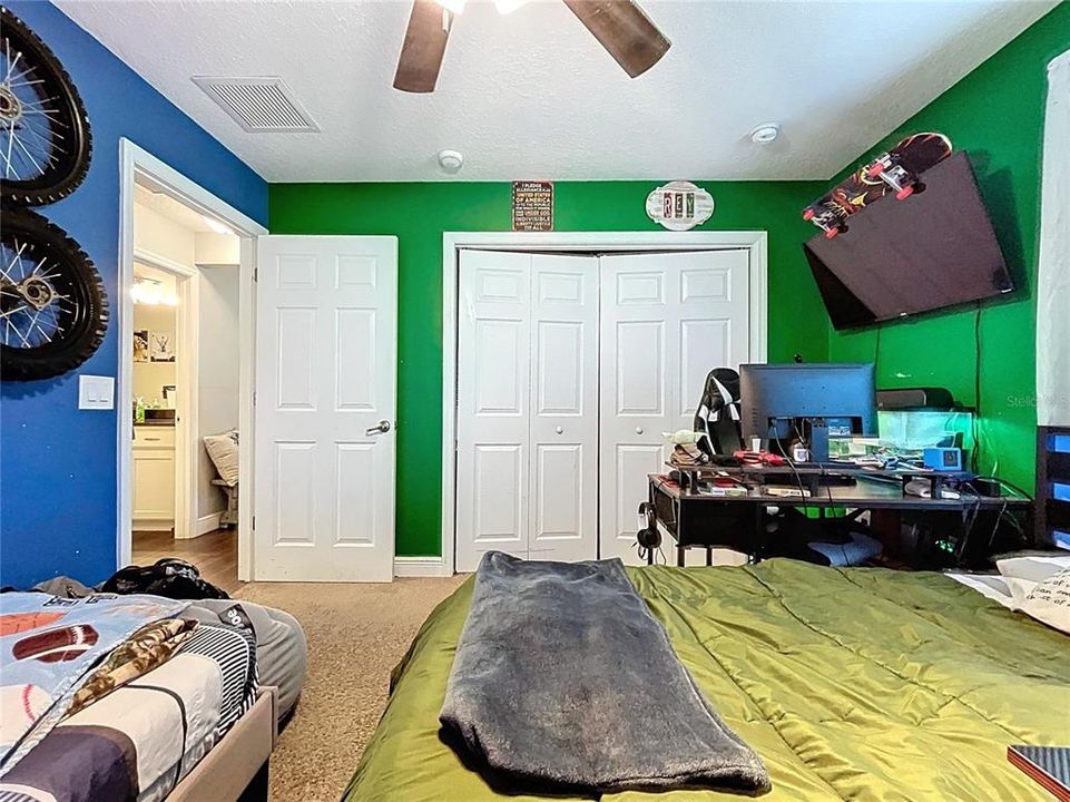 En Venta: $263,900 (3 camas, 2 baños, 1406 Pies cuadrados)