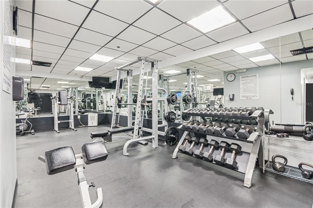 For Sale: $309,900 (2 beds, 2 baths, 1189 Square Feet)