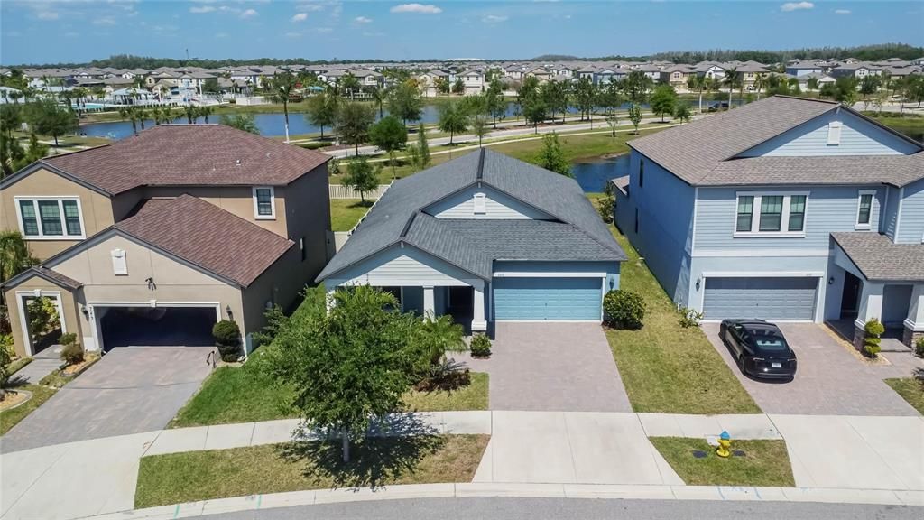 На продажу: $376,000 (4 спален, 3 ванн, 2057 Квадратных фут)