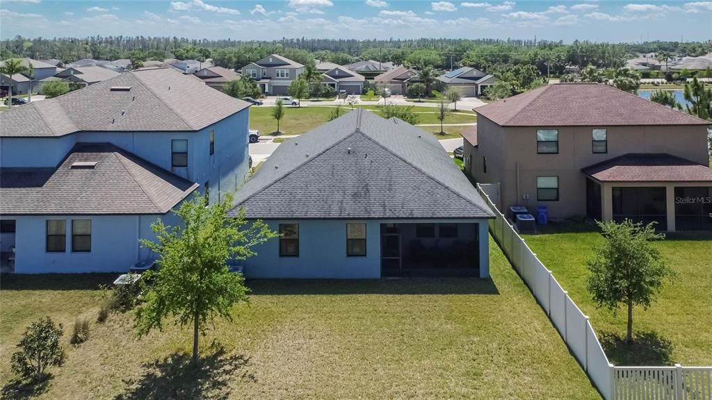 На продажу: $376,000 (4 спален, 3 ванн, 2057 Квадратных фут)