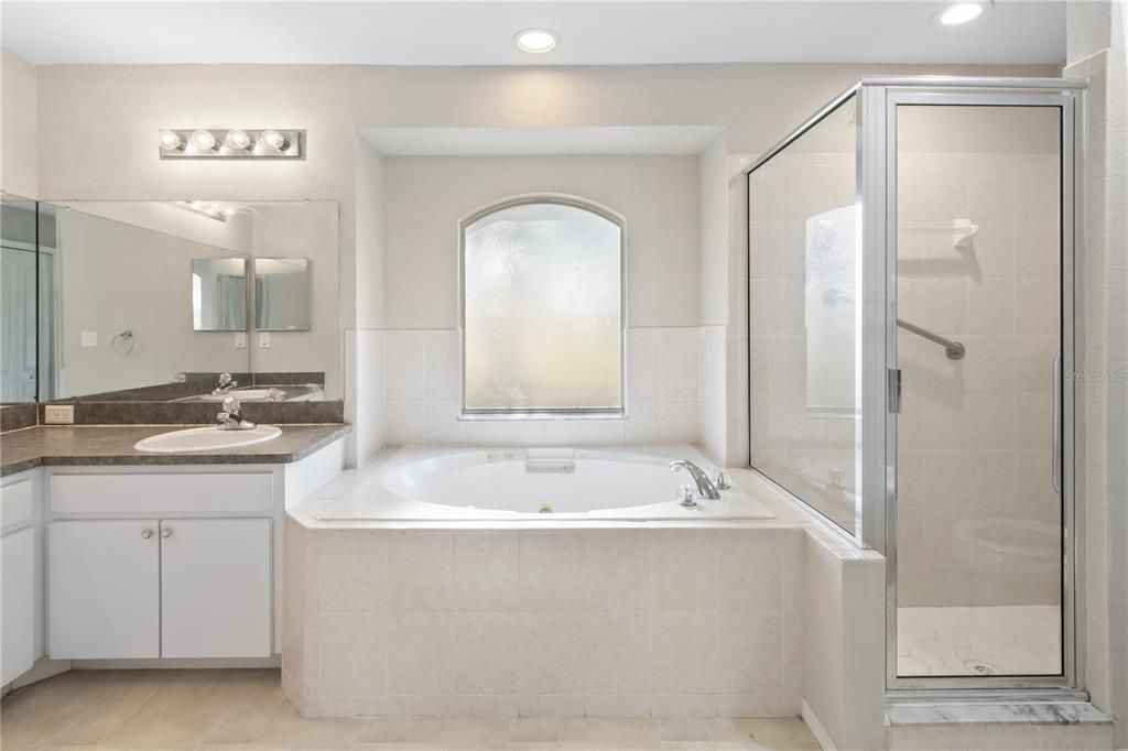 En Venta: $314,000 (3 camas, 2 baños, 1717 Pies cuadrados)