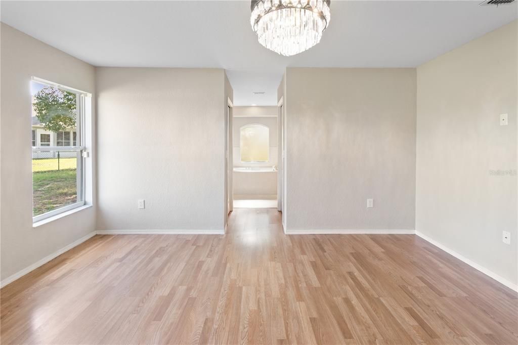 En Venta: $314,000 (3 camas, 2 baños, 1717 Pies cuadrados)