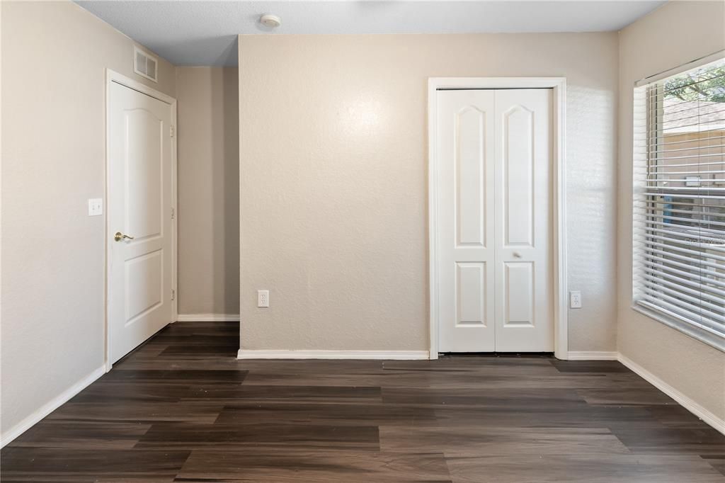 En Venta: $314,000 (3 camas, 2 baños, 1717 Pies cuadrados)