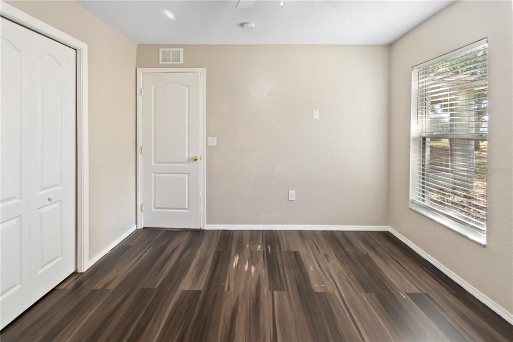 En Venta: $314,000 (3 camas, 2 baños, 1717 Pies cuadrados)