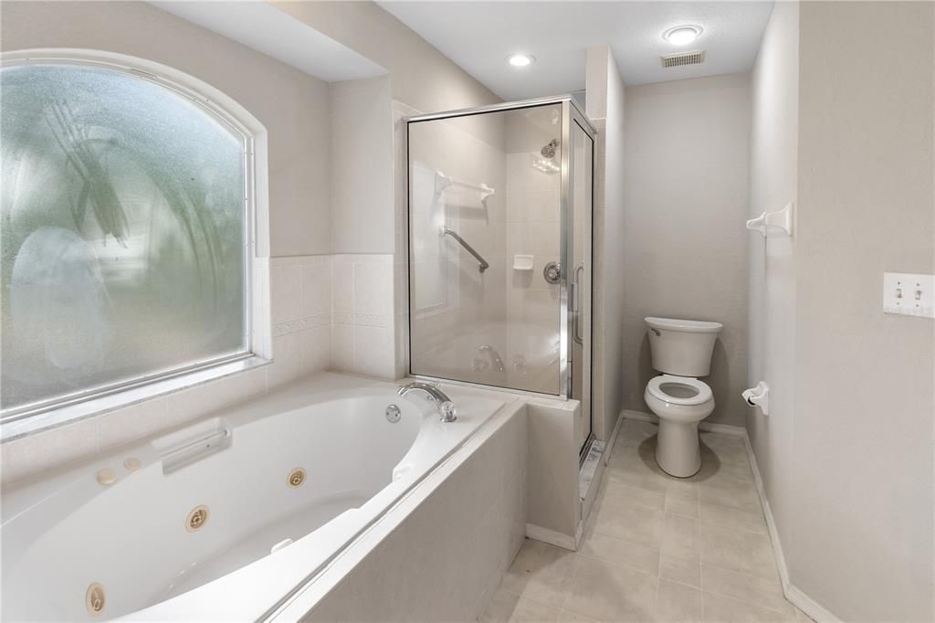 En Venta: $314,000 (3 camas, 2 baños, 1717 Pies cuadrados)