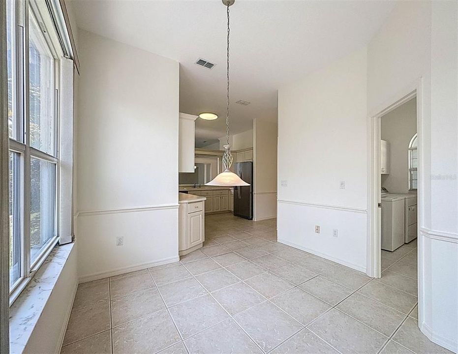 For Rent: $2,300 (3 beds, 2 baths, 2491 Square Feet)