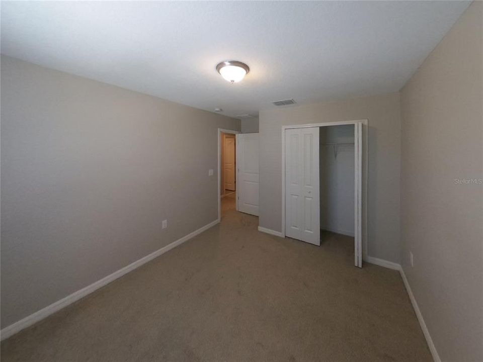 For Rent: $2,149 (4 beds, 2 baths, 1870 Square Feet)