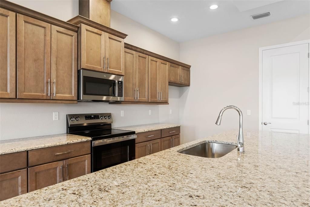 For Sale: $699,900 (4 beds, 3 baths, 2158 Square Feet)