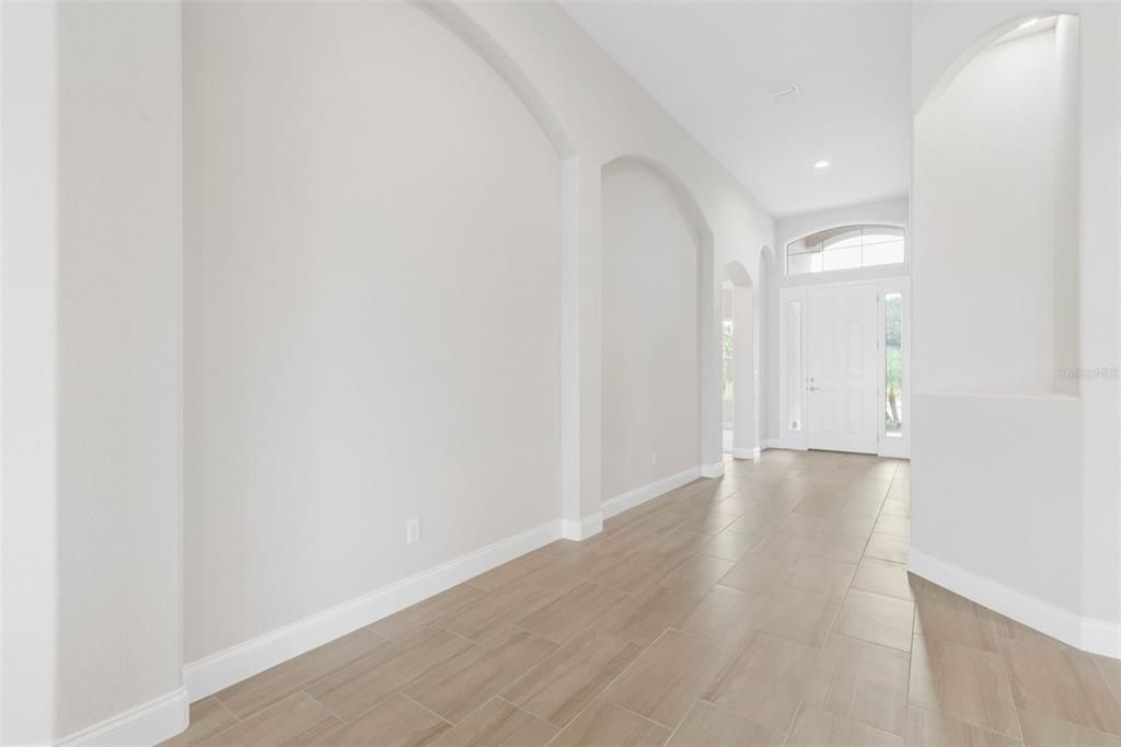 For Sale: $699,900 (4 beds, 3 baths, 2158 Square Feet)