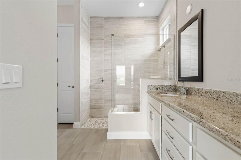 For Sale: $699,900 (4 beds, 3 baths, 2158 Square Feet)