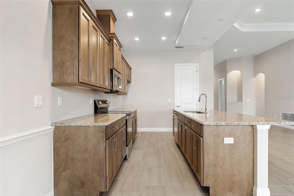 For Sale: $699,900 (4 beds, 3 baths, 2158 Square Feet)