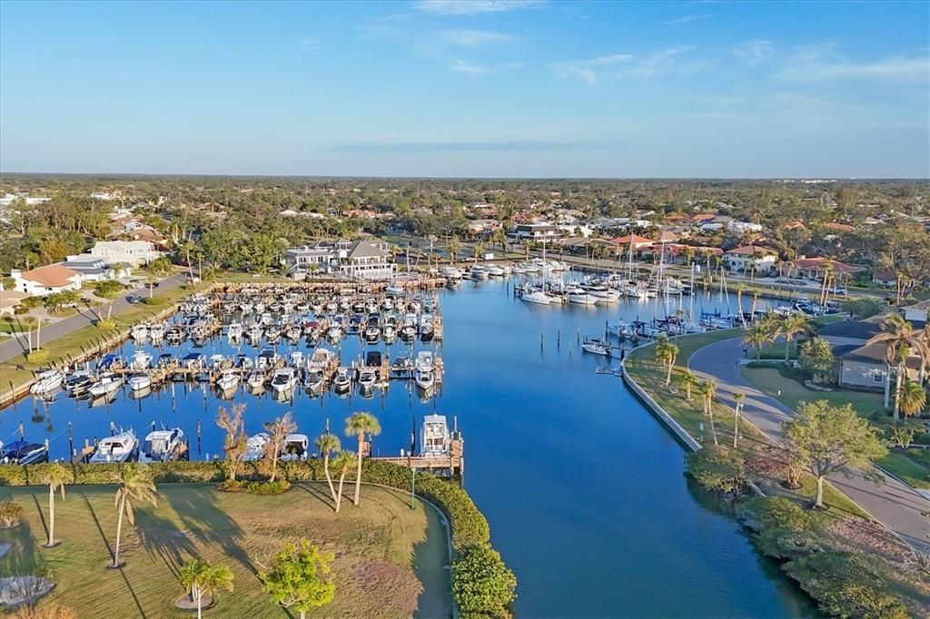 For Sale: $995,000 (3 beds, 2 baths, 1869 Square Feet)