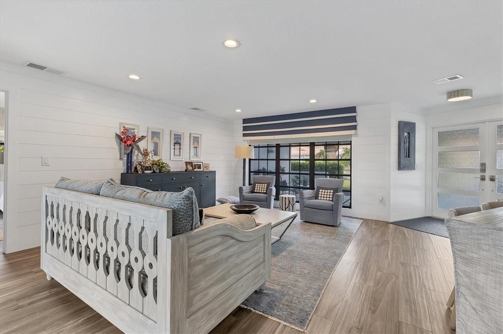 For Sale: $995,000 (3 beds, 2 baths, 1869 Square Feet)