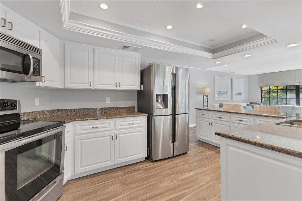 For Sale: $995,000 (3 beds, 2 baths, 1869 Square Feet)