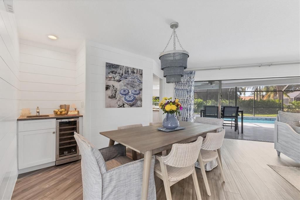 For Sale: $995,000 (3 beds, 2 baths, 1869 Square Feet)