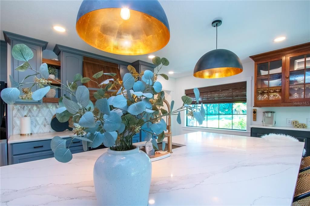 待售: $695,000 (2 贝兹, 2 浴室, 1248 平方英尺)