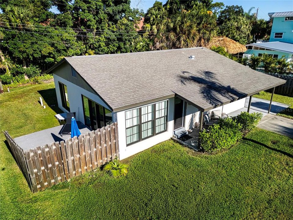 待售: $695,000 (2 贝兹, 2 浴室, 1248 平方英尺)