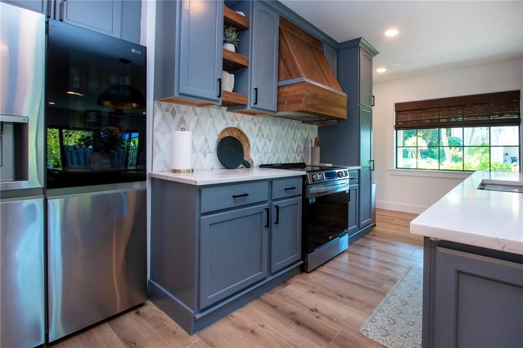 待售: $695,000 (2 贝兹, 2 浴室, 1248 平方英尺)