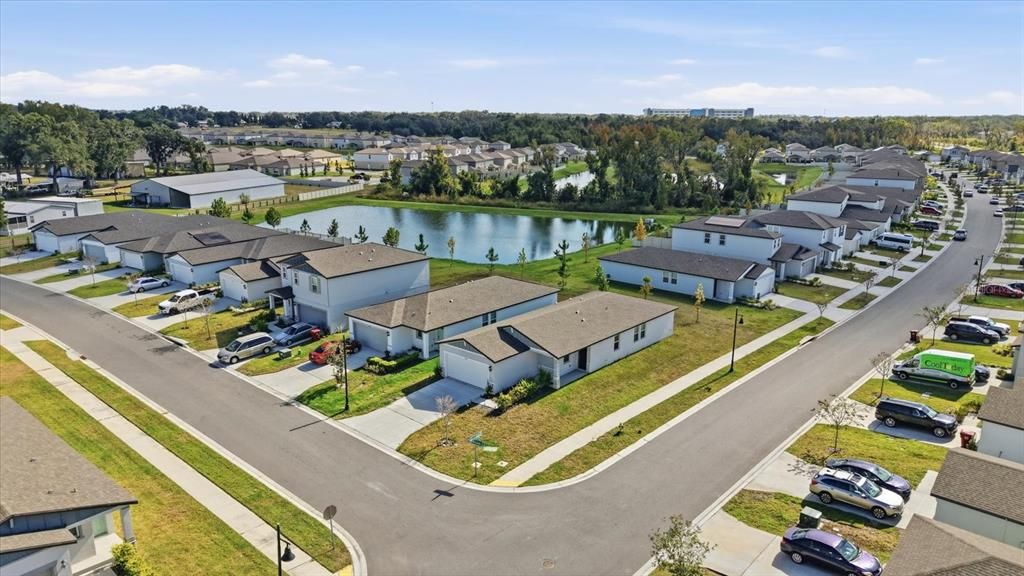 For Sale: $354,999 (4 beds, 2 baths, 1605 Square Feet)