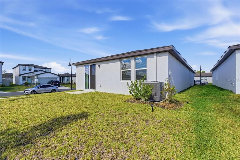 For Sale: $354,999 (4 beds, 2 baths, 1605 Square Feet)