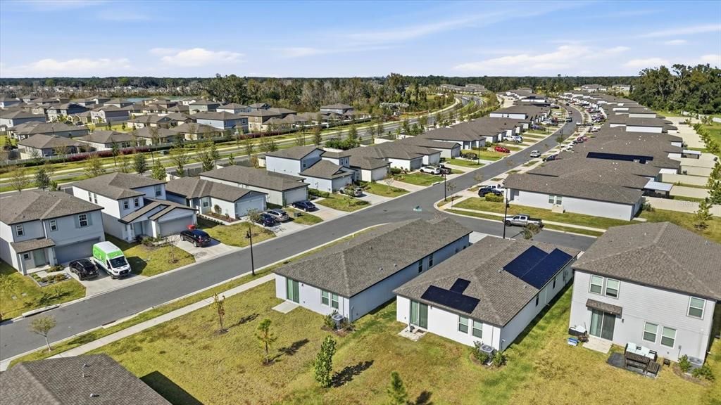 For Sale: $354,999 (4 beds, 2 baths, 1605 Square Feet)