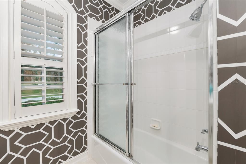 For Sale: $1,595,000 (5 beds, 4 baths, 4176 Square Feet)