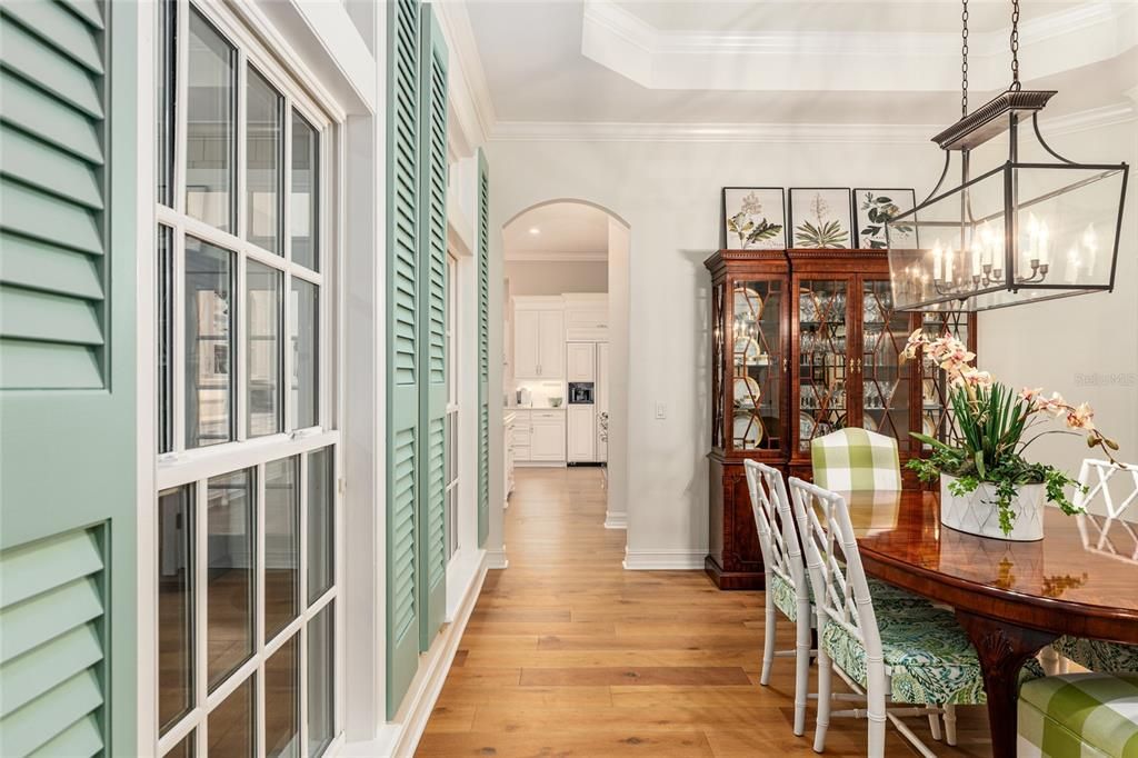 For Sale: $1,595,000 (5 beds, 4 baths, 4176 Square Feet)