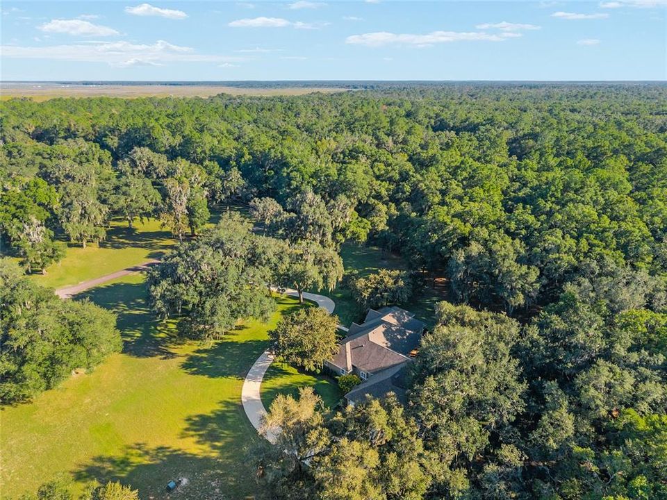 For Sale: $1,595,000 (5 beds, 4 baths, 4176 Square Feet)