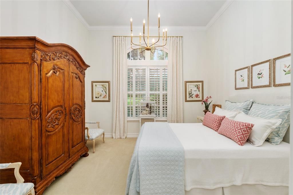 For Sale: $1,595,000 (5 beds, 4 baths, 4176 Square Feet)