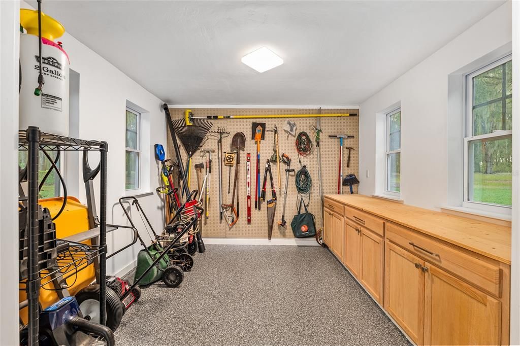 For Sale: $1,595,000 (5 beds, 4 baths, 4176 Square Feet)