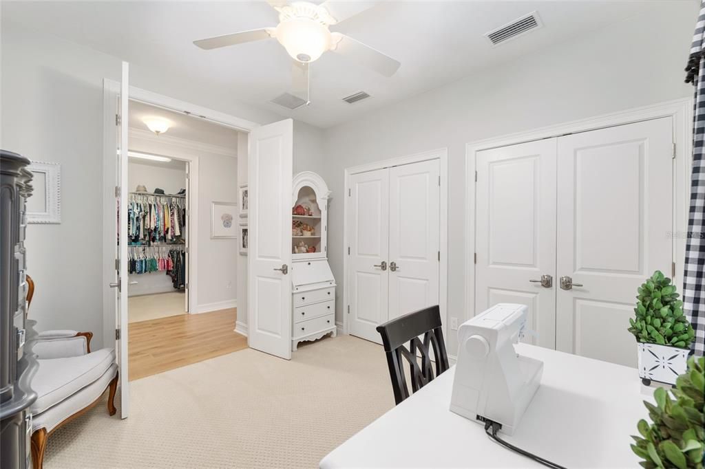 For Sale: $1,595,000 (5 beds, 4 baths, 4176 Square Feet)