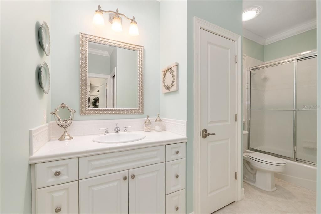 For Sale: $1,595,000 (5 beds, 4 baths, 4176 Square Feet)